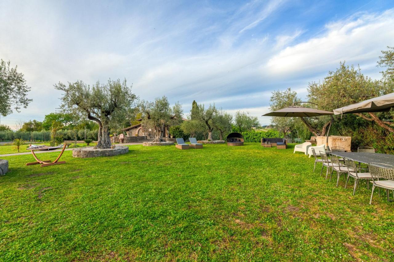 Roman Oasis Villa Τσιαμπίνο Εξωτερικό φωτογραφία